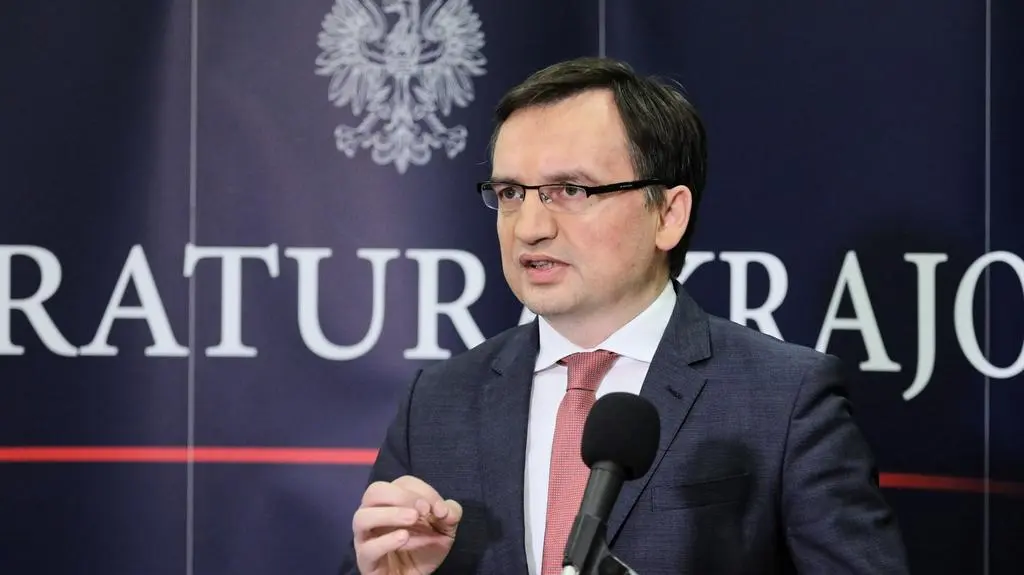Wyrok dla pary za maltretowanie dzieci. Ziobro: będziemy domagać się kary dożywotniego pozbawienia wolności