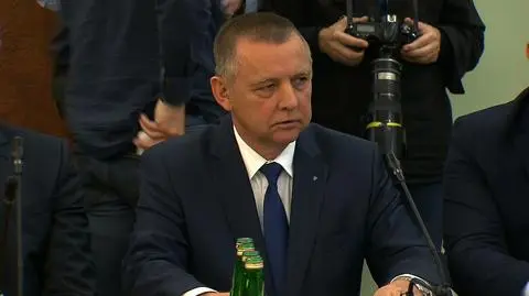 15.03 | "Będą wyciągnięte konsekwencje", "nie ma u nas świętych krów". Co PiS zrobił w sprawie Mariana Banasia?