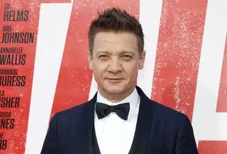 Jeremy Renner 