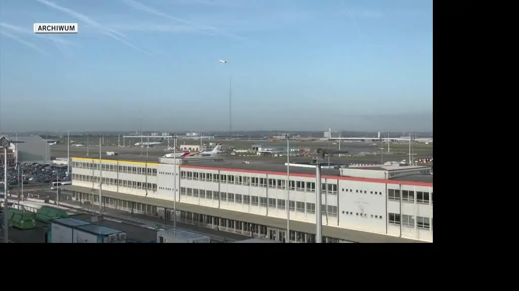 lotnisko samoloty bruksela 