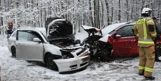 Pałubice. Pięć osób poszkodowanych w wypadku drogowym