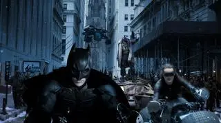 Mroczny rycerz powstaje