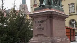 Śnieg przysypał hrabiego Fredrę