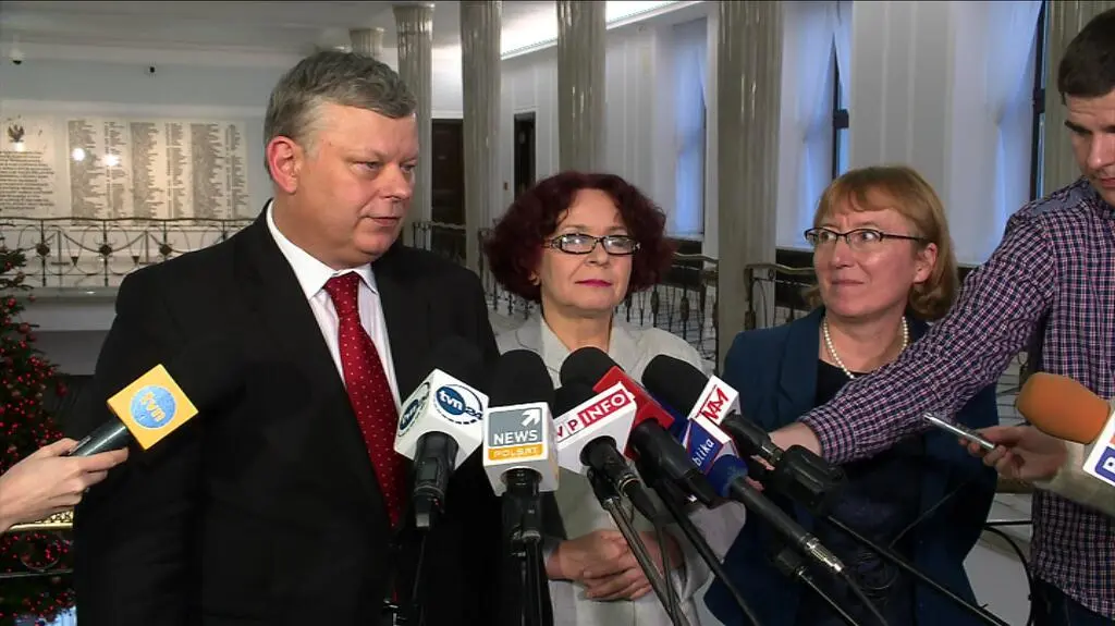 Suski: Uniemożliwiono odpowiedzi na pytania bo pokazywały prawdę