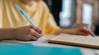 Czy prace domowe powinny wrócić? Wymowne wyniki sondażu 