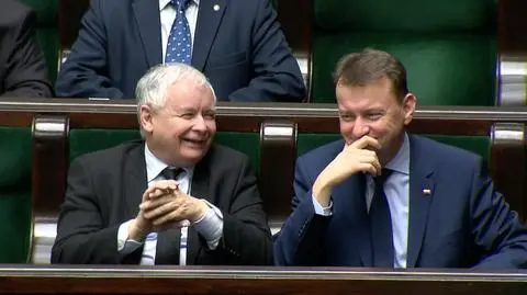 Czy chcemy by decyzja prezesa partii była prawem? Rozbawiony Kaczyński komentuje