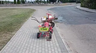 W taczce i wózku mają niezbędny sprzęt