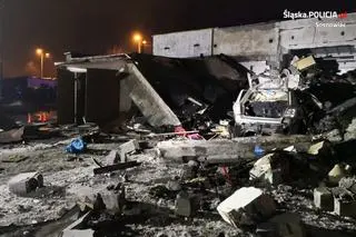 Eksplozja zniszczyła kilkanaście aut