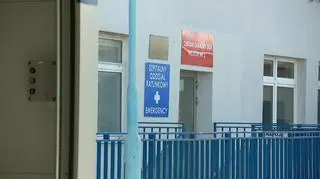 17-latek po wypadku w szpitalu, ma także koronawirusa