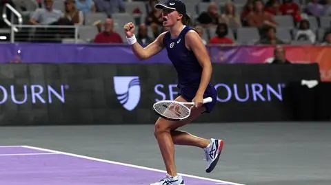 Iga Świątek zachwyca w WTA Finals. Efektowna "zemsta" za porażkę w Warszawie