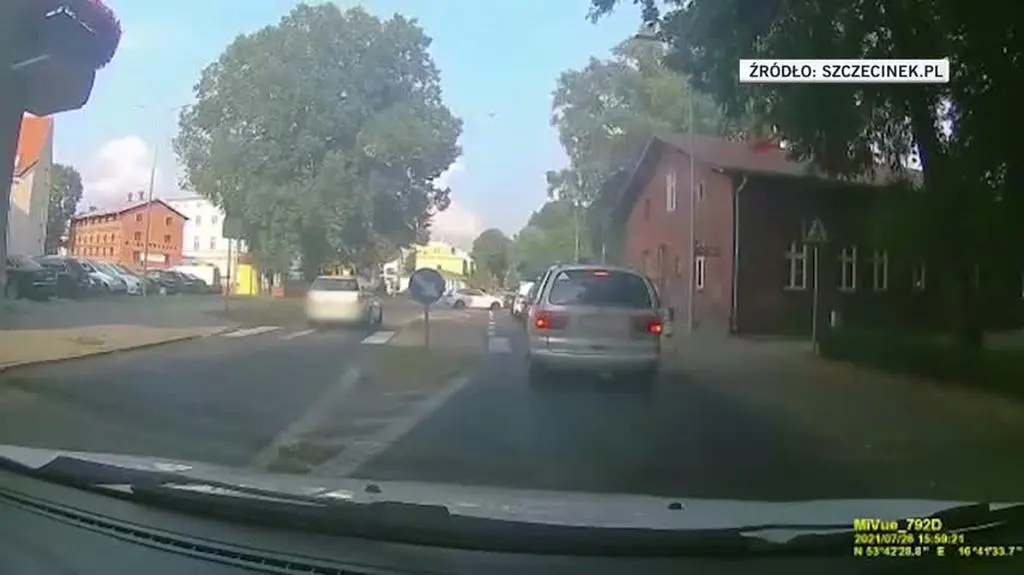 Niebezpiecznie wyprzedzanie w Szczecinku