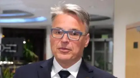 Janusz Kubicki