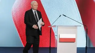 Wystąpienie Kaczyńskiego bez pytań. "Kpina z ludzi"
