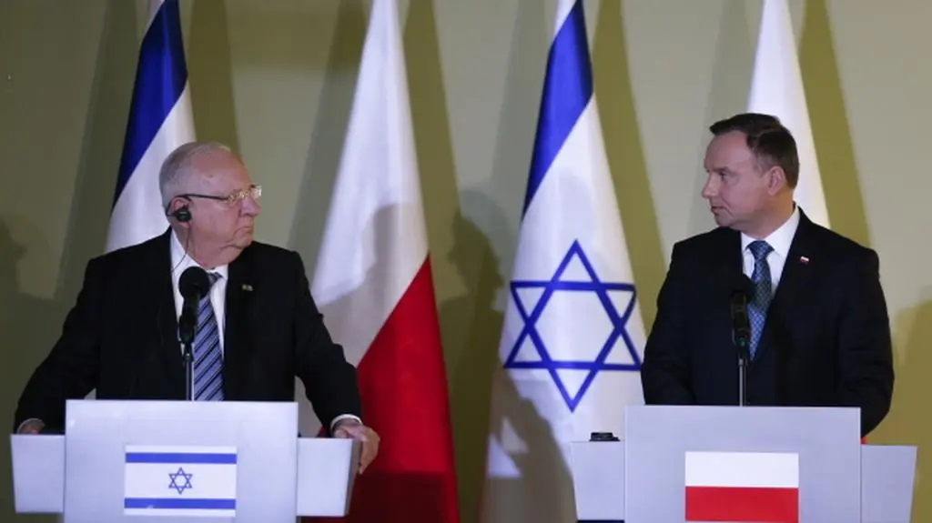 Żądamy żeby Polska była odpowiedzialna za pełne badanie o Holokauście