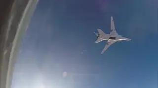 Rosyjskie bombowce Tu-22M3 zrzucają bomby na Syrię