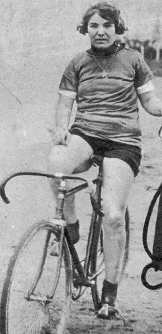 Strada była jedyną kobietą, której pozwolono na udział w Giro d'Italia