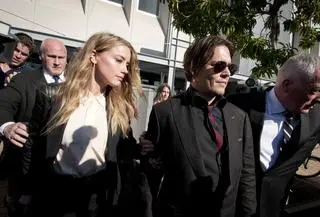Amber Heard i Johnny Depp