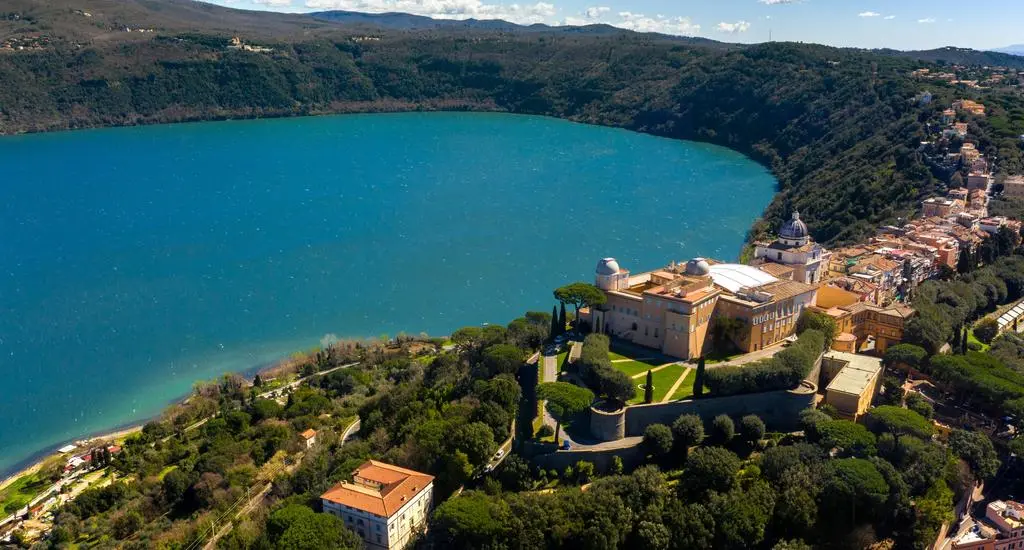 Jezioro Albano, Castel Gandolfo
