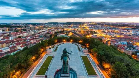 Sąsiad Polski bierze się za ekstra zyski firm energetycznych i dużych banków. Jest decyzja