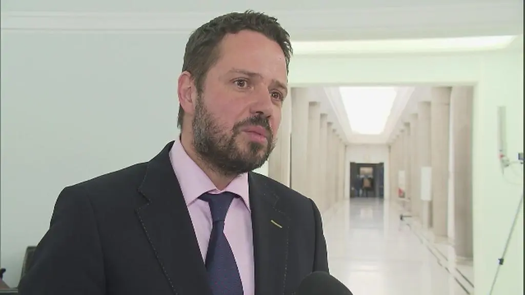 Timmermans odznaczony przez Komorowskiego? "Takie przytyki niczemu nie służą"