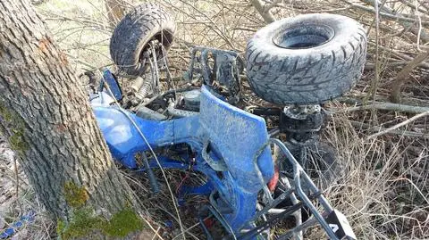 Na łuku drogi stracił panowanie nad quadem i uderzył w drzewo. 48-latek nie żyje