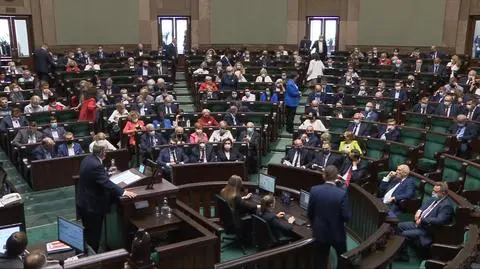 Marek Suski o projekcie lex anty-TVN, na sali okrzyki "hańba"