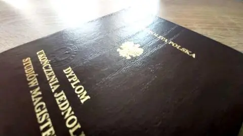 Śledztwo w sprawie handlu dyplomami wyższej uczelni. Ministerstwo: nie było sygnałów o nieprawidłowościach
