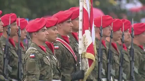 President Duda and Defense Minister Błaszczak on Armed Forced Day Parade