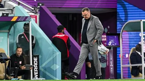 Michniewicz zdał raport z mundialu. Ważą się jego losy