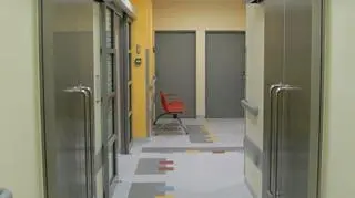 Korytarz wewnątrz nowego budynku CUMRiK