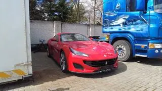 Straż Graniczna odzyskała poszukiwane ferrari o wartości 1,2 miliona złotych