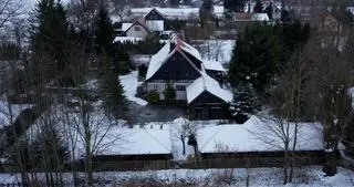 Willa w Karczowiskach Górnych, którą za publiczne pieniądze planuje nabyć Fundacja Dumni z Elbląga