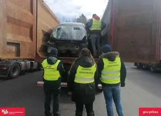 KAS i WIOŚ zatrzymali ponad 2 tony odpadów na polsko-niemieckiej granicy