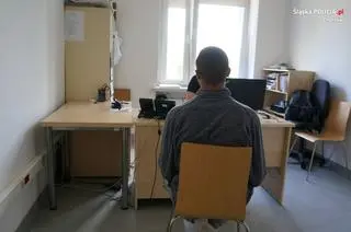 Ukradł telefon, specjalna aplikacja zrobiła mu zdjęcie. Złodzieja rozpoznał dzielnicowy