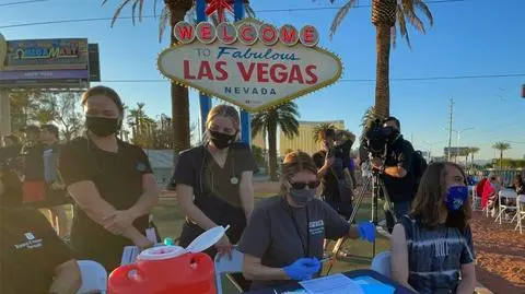 Pod znakiem "witamy w Las Vegas" utworzono tymczasowy punkt szczepień