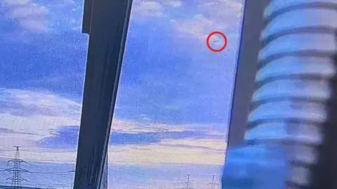 Pocisk przeleciał "krytycznie nisko" nad elektrownią. "Rosjanie nadal nie rozumieją"