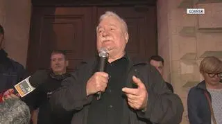 W Gdańsku do protestujących przemówił Lech Wałęsa