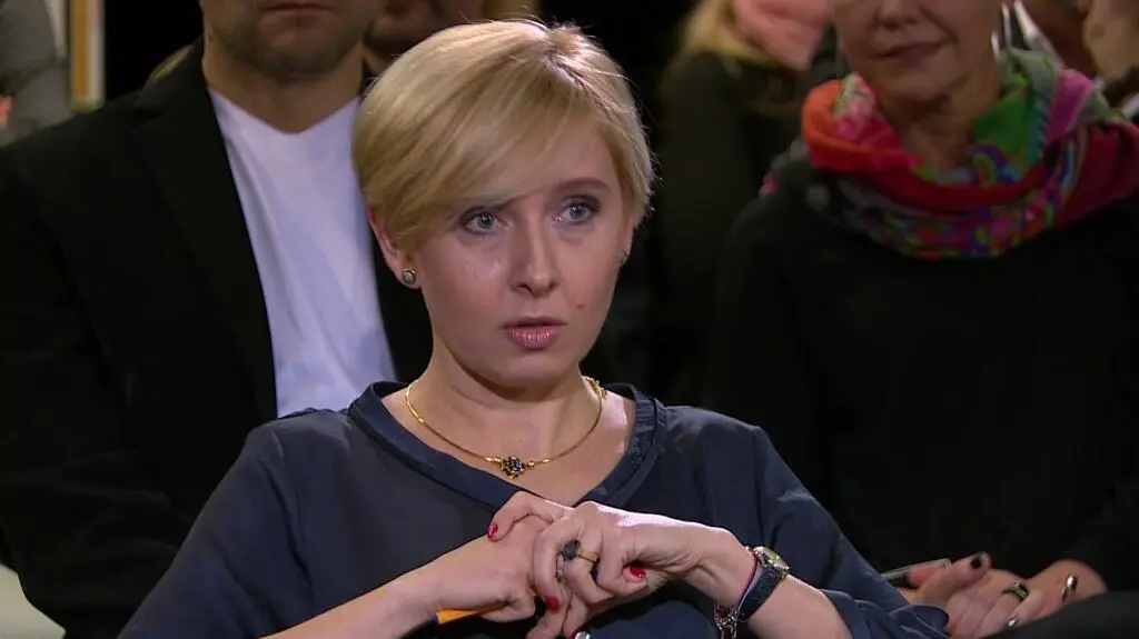 "To ubóstwo myślowe, klisze niezadowalające intelektualnie"