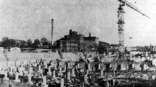 Luty 1975 - plac budowy