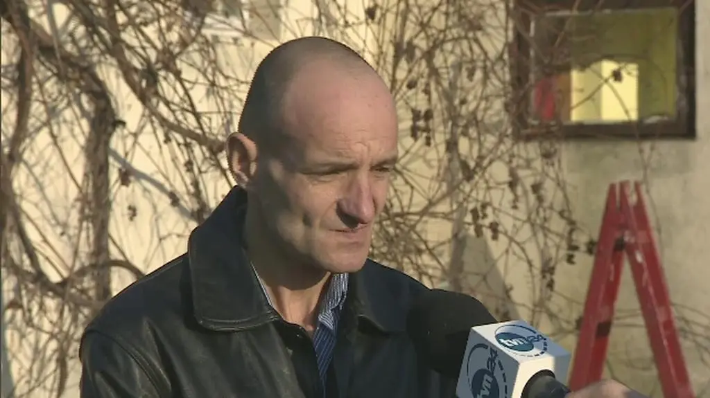 "Pamiątki mam do dzisiaj na głowie" 