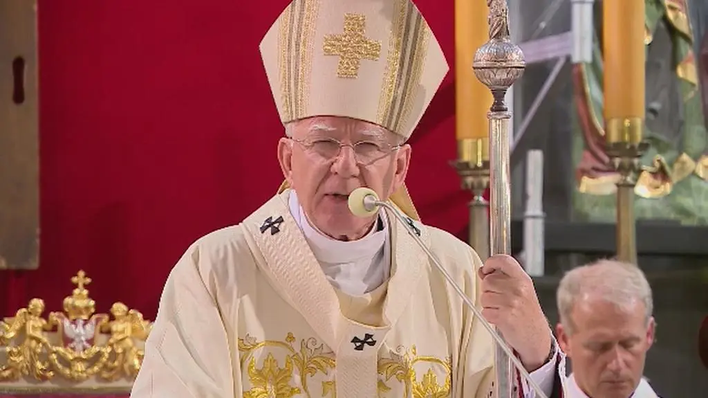 Abp Jędraszewski: nie ma już czerwonej zarazy ale jest tęczowa zaraza