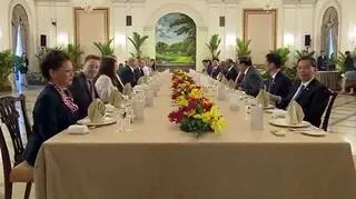Rozmowa w cztery oczy i obiad. Trump u premiera Singapuru