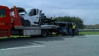 Tiry uderzył w dwa busy