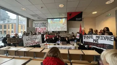 Studenci okupujący DS Jowita
