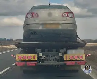 Kradzionym autem uciekał przed policją