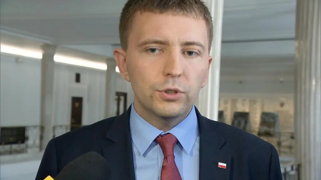 Schreiber (PiS): wycofujemy się z tego projektu podwyżek