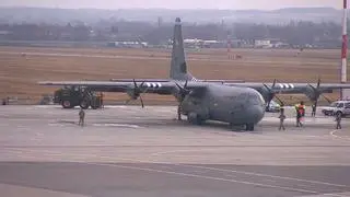 Samolot US Air Force na lotnisku w Jasionce