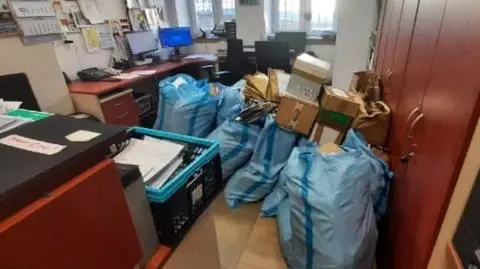 Powinna być "klejnotem koronnym" polskiej policji. Utknęła w tych workach