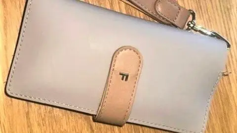 Portfel wrócił do włascicielki