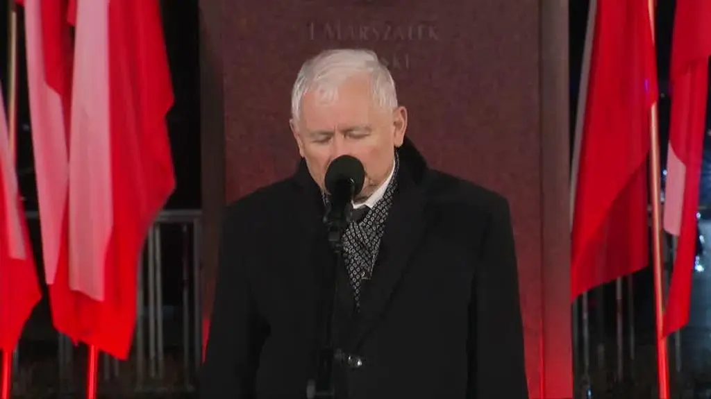 Jarosław Kaczyński podczas społecznych obchodów związanych ze Świętem Niepodległości